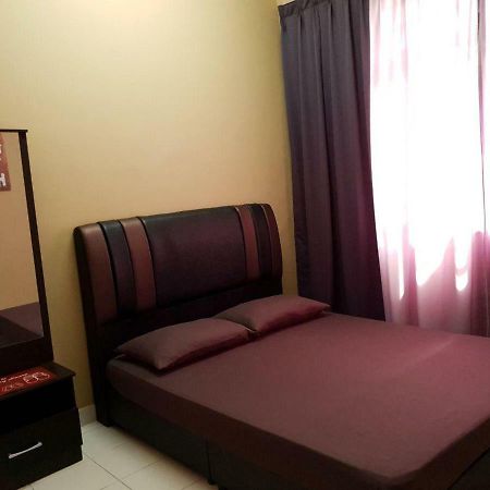 Lindanazri Homestay Mitc Melaka ภายนอก รูปภาพ